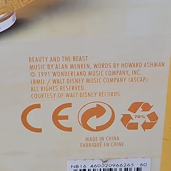 NIB Vtg 1991 Disney Beauty & the Beast Belle Doll Collectible Spinning Dress1722 - Picture 14 of 16